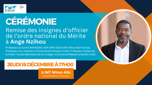 Remise des insignes d'officier de l'ordre national du Mérite à Ange Nzihou